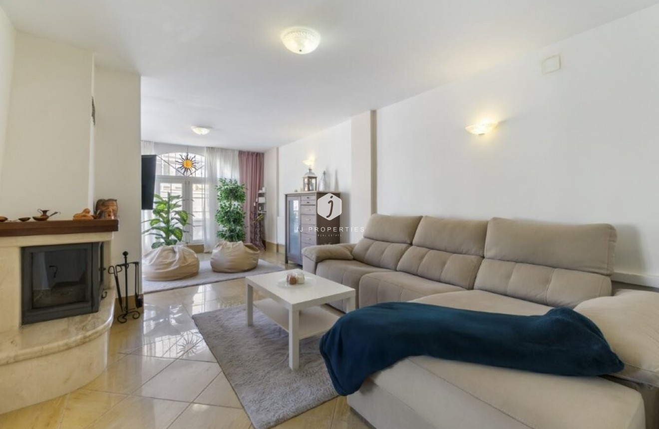 D'occasion - Chalet -
Torrevieja - Los Frutales/ La Rosaleda