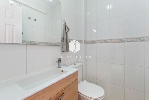 D'occasion - Chalet -
Torrevieja - Los Frutales/ La Rosaleda