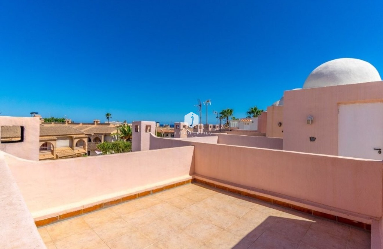 D'occasion - Chalet -
Torrevieja - Los Frutales/ La Rosaleda