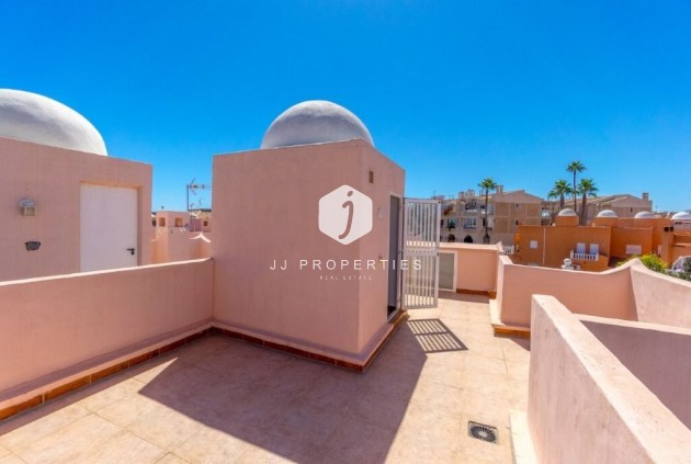 D'occasion - Chalet -
Torrevieja - Los Frutales/ La Rosaleda