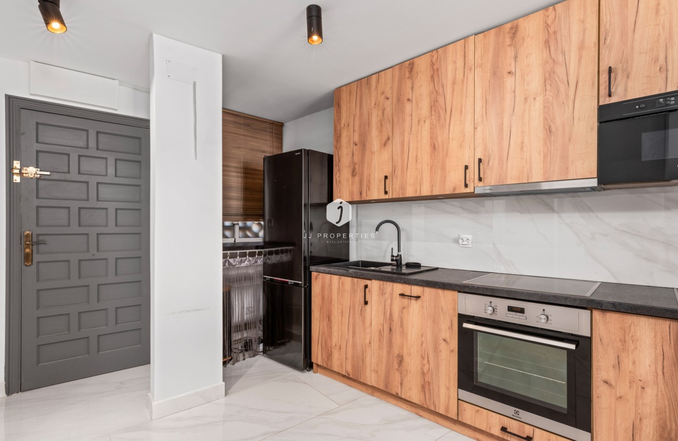 Segunda mano - Apartamento / piso -
La Zenia - Costa Blanca