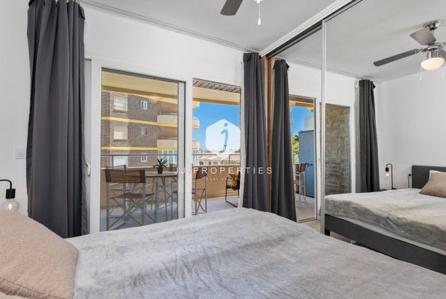 Segunda mano - Apartamento / piso -
La Zenia - Costa Blanca