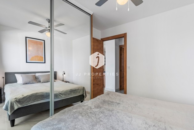 Segunda mano - Apartamento / piso -
La Zenia - Costa Blanca