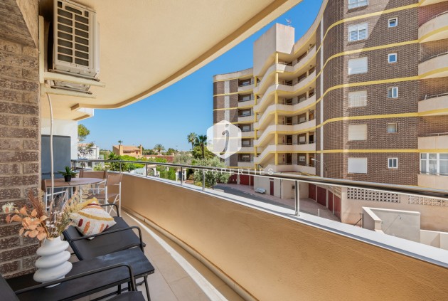 Segunda mano - Apartamento / piso -
La Zenia - Costa Blanca