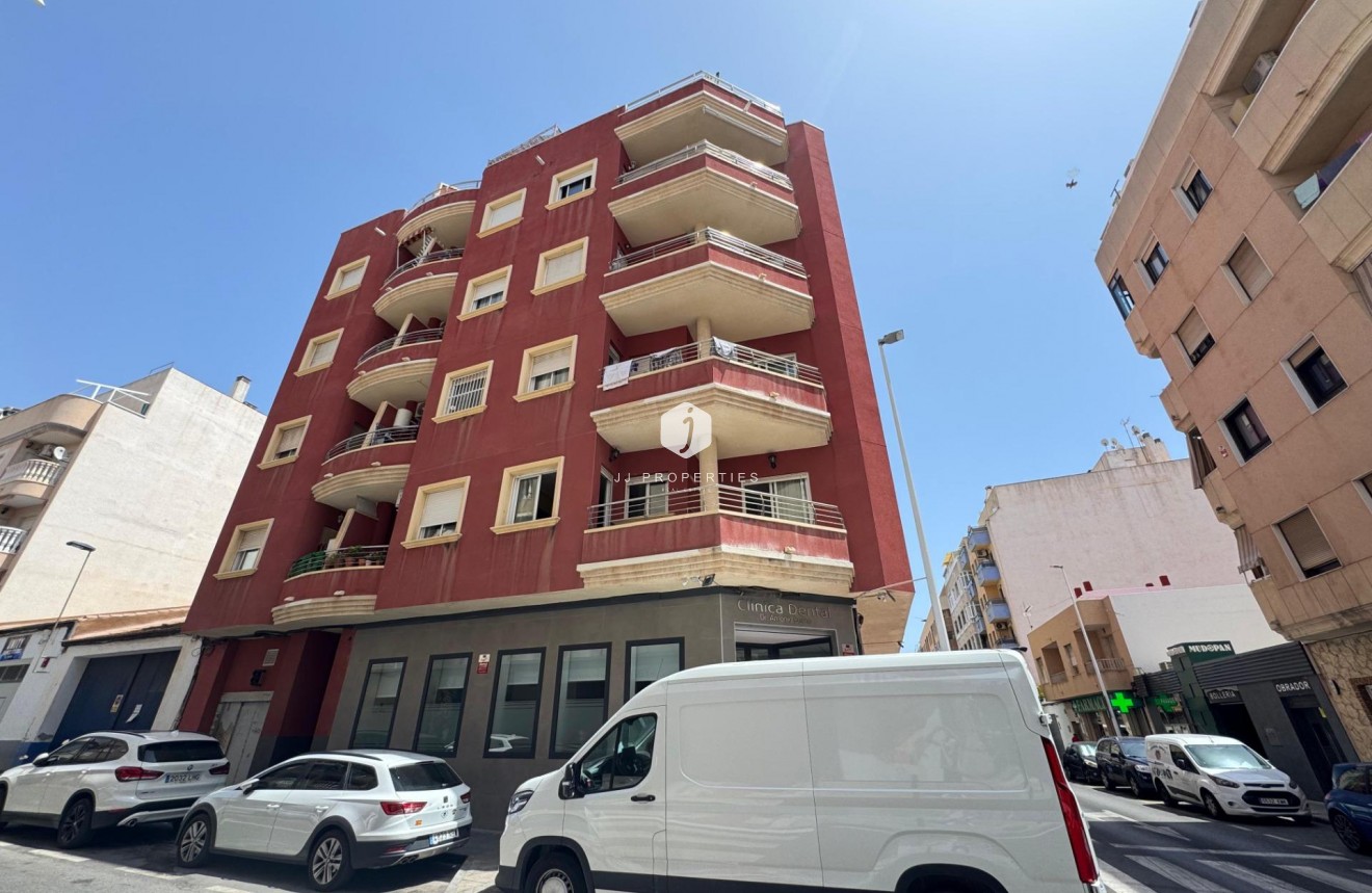 Tweedehands - Appartement / flat -
Torrevieja - Costa Blanca