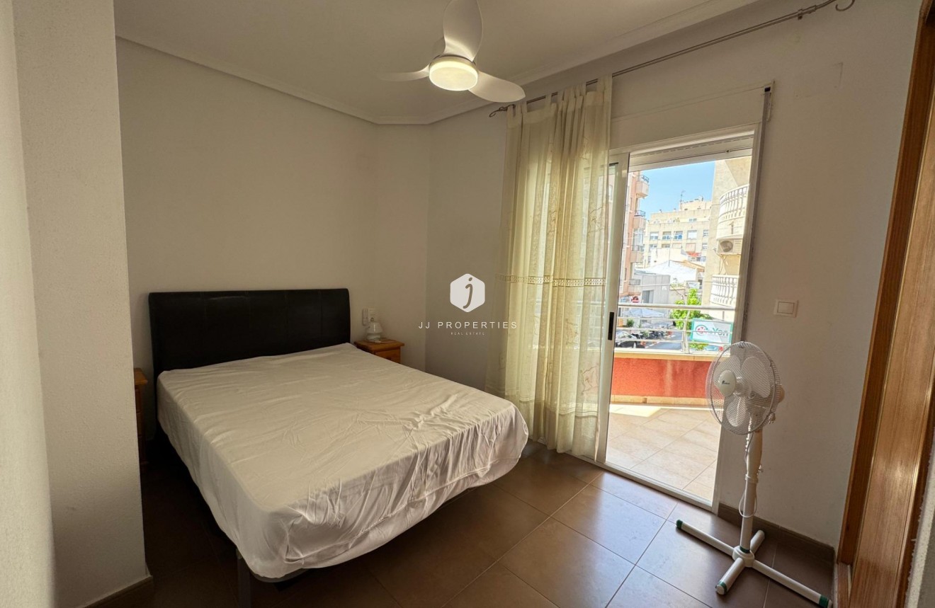 Tweedehands - Appartement / flat -
Torrevieja - Costa Blanca