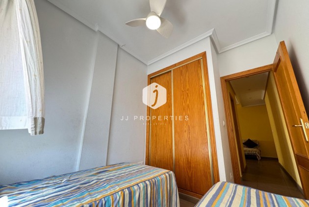 Tweedehands - Appartement / flat -
Torrevieja - Costa Blanca