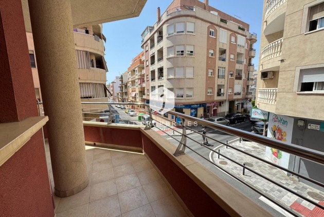 Tweedehands - Appartement / flat -
Torrevieja - Costa Blanca