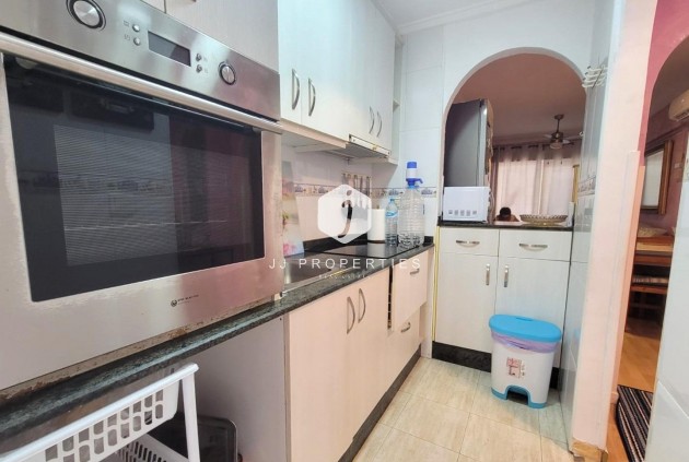 Segunda mano - Apartamento / piso -
Torrevieja - Playa del Cura