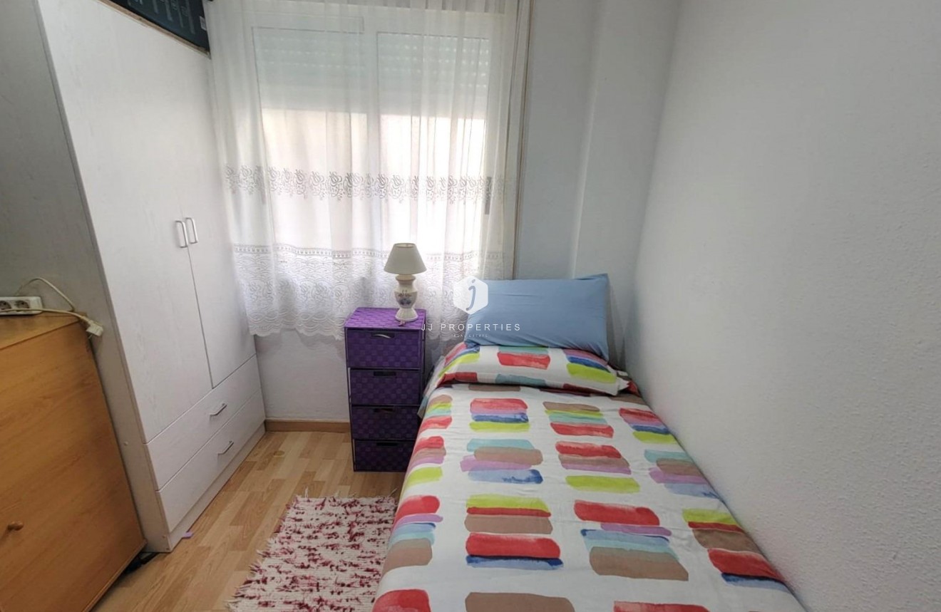 Segunda mano - Apartamento / piso -
Torrevieja - Playa del Cura