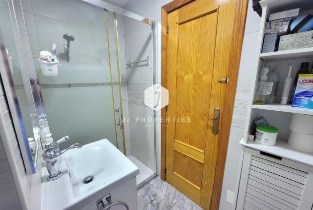 Segunda mano - Apartamento / piso -
Torrevieja - Playa del Cura