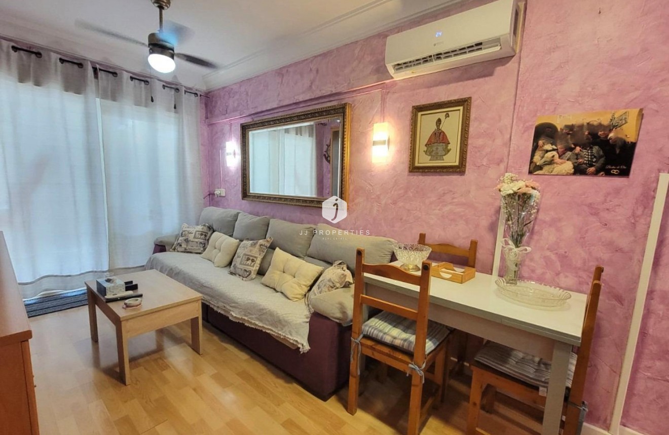 Segunda mano - Apartamento / piso -
Torrevieja - Playa del Cura