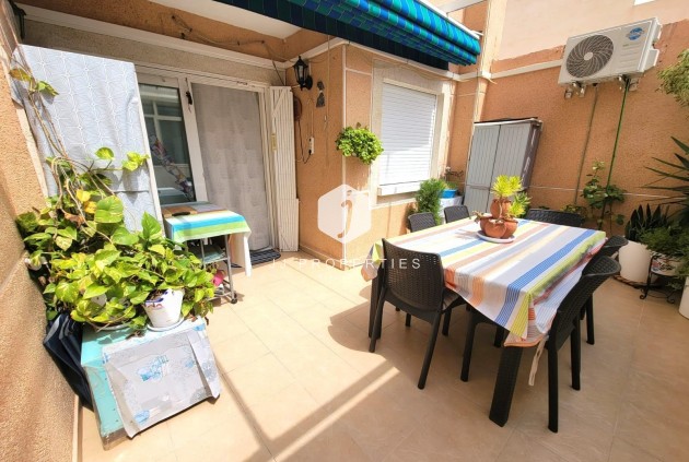 Segunda mano - Apartamento / piso -
Torrevieja - Playa del Cura