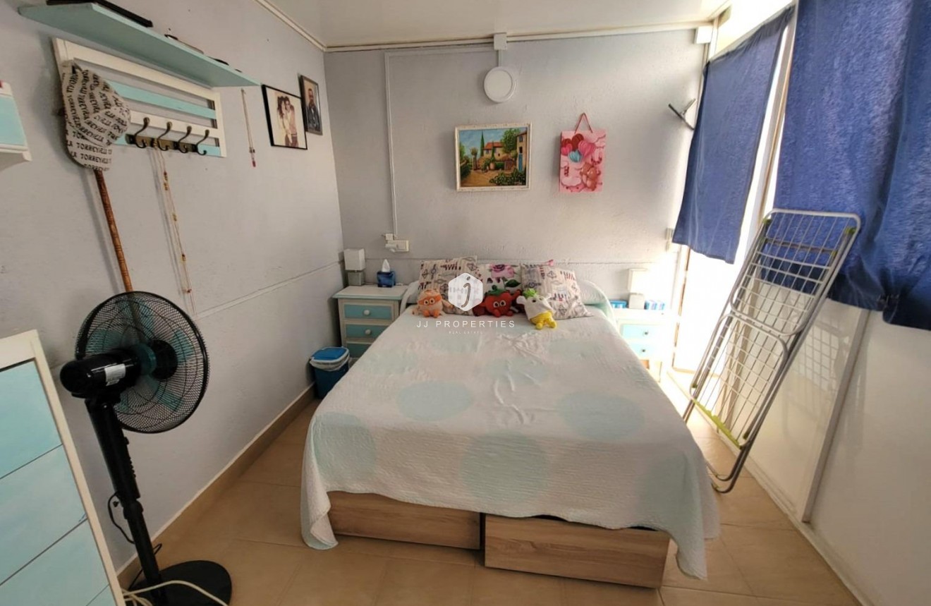 Segunda mano - Apartamento / piso -
Torrevieja - Playa del Cura