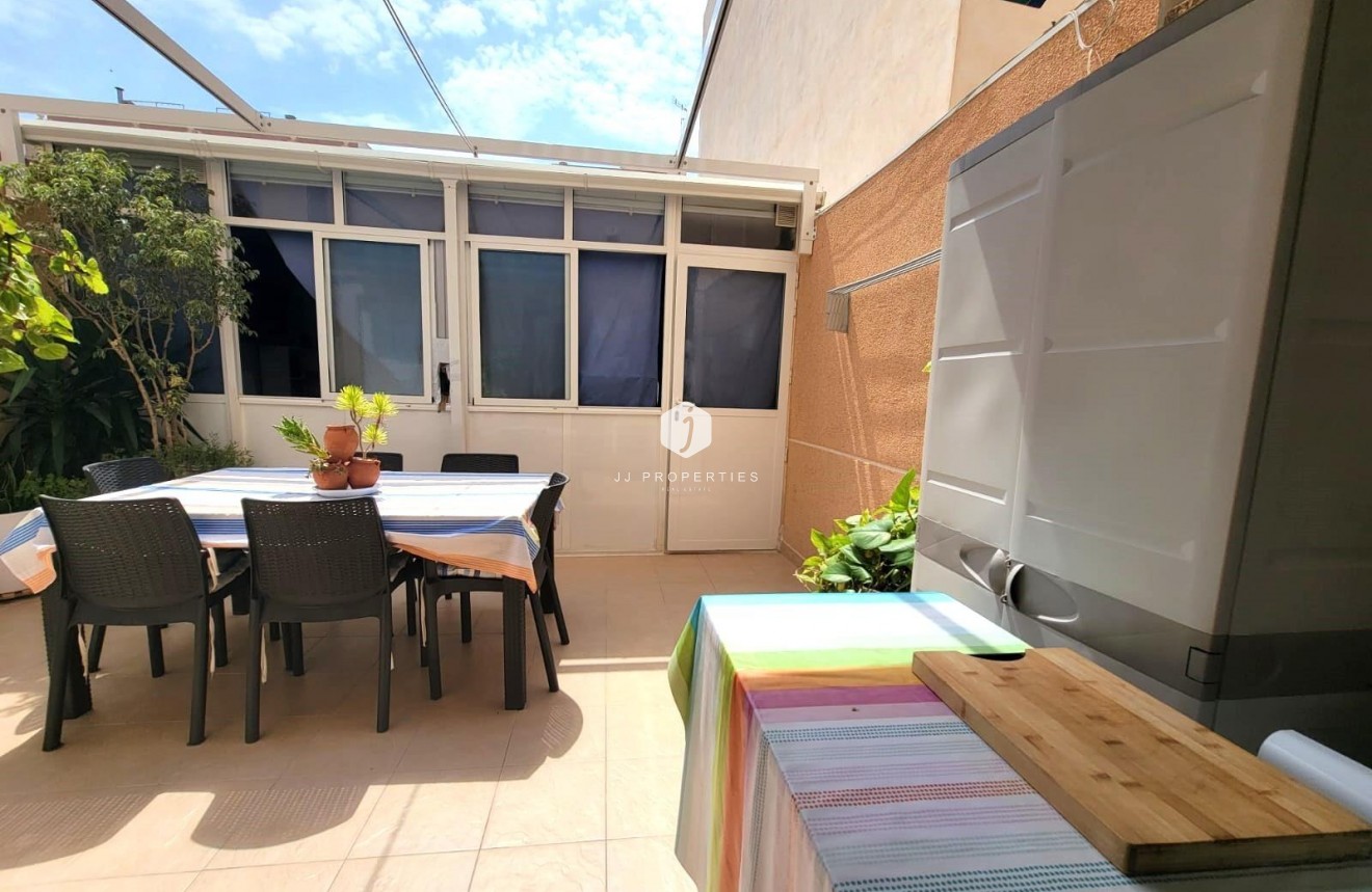 Segunda mano - Apartamento / piso -
Torrevieja - Playa del Cura