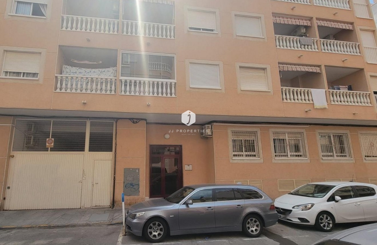 Segunda mano - Apartamento / piso -
Torrevieja - Playa del Cura