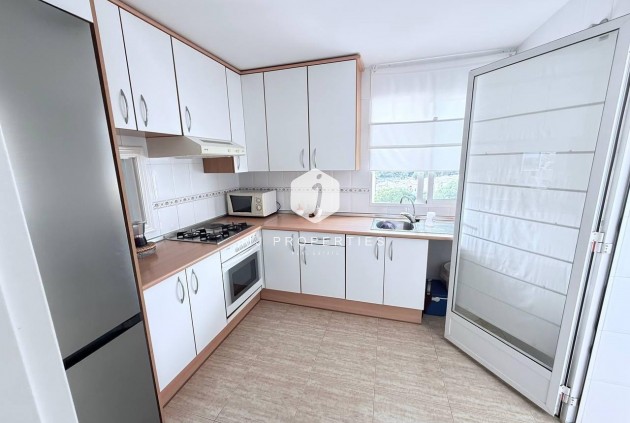 Segunda mano - Apartamento / piso -
Orihuela Costa - Campoamor