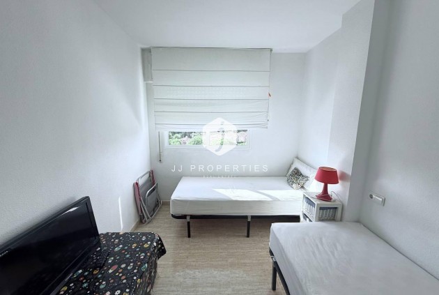 Segunda mano - Apartamento / piso -
Orihuela Costa - Campoamor