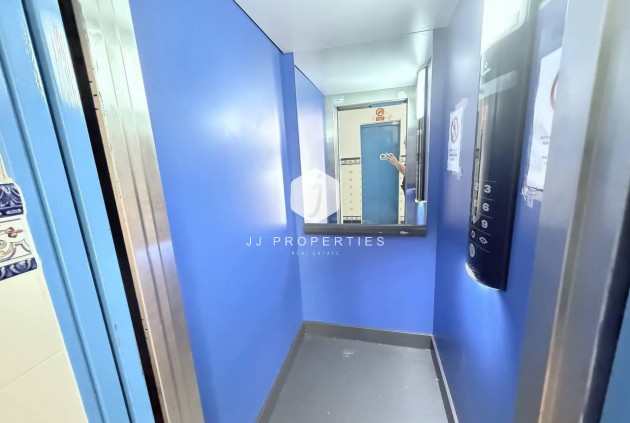 Segunda mano - Apartamento / piso -
Orihuela Costa - Campoamor