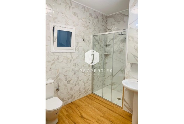 Segunda mano - Apartamento / piso -
Torrevieja - Playa del Cura