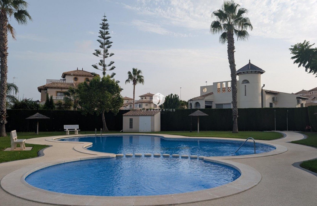 Segunda mano - Chalet -
Orihuela Costa - Lomas De Cabo Roig-los Dolses
