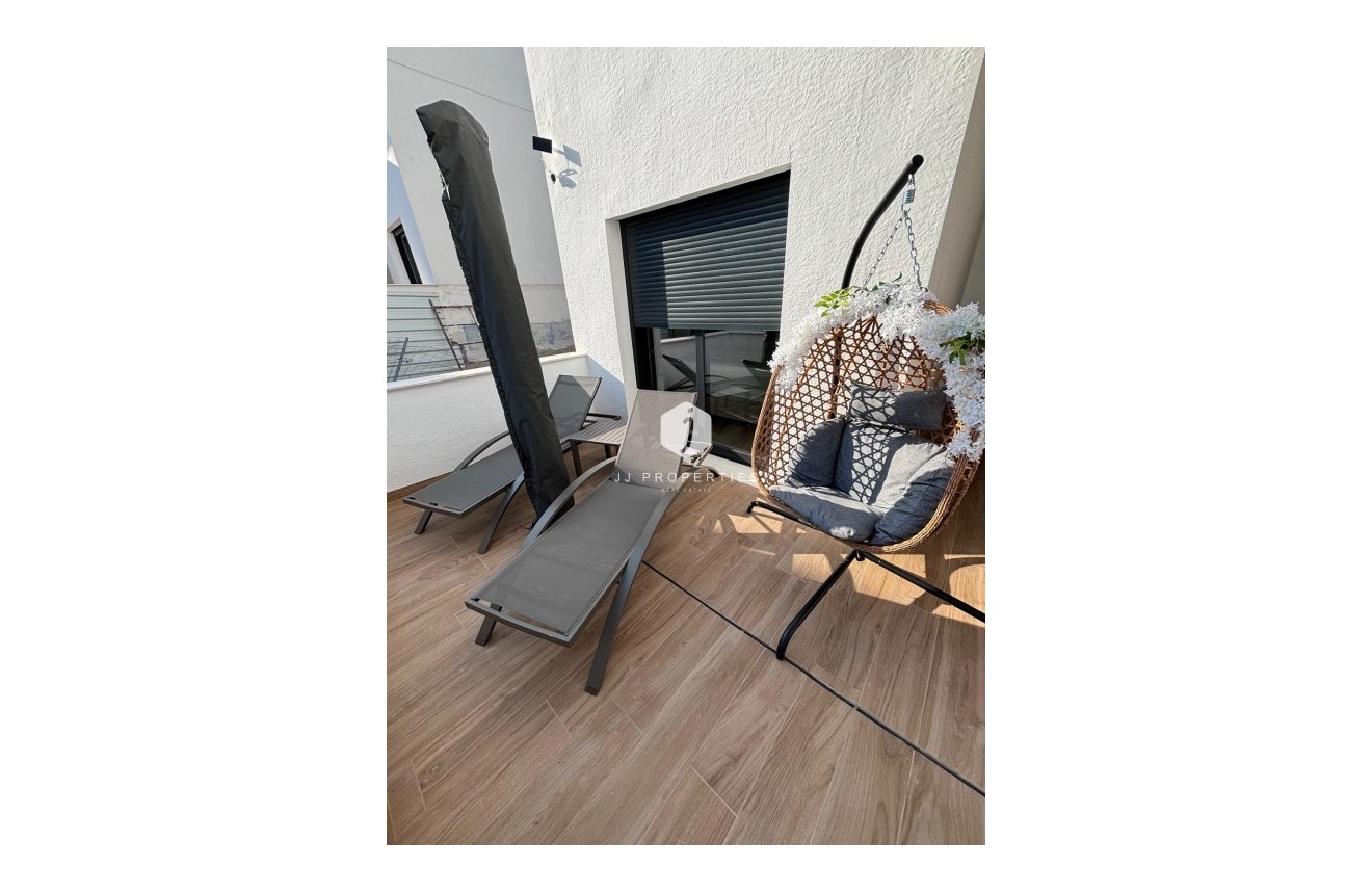 Tweedehands - Appartement / flat -
Los Balcones - Costa Blanca