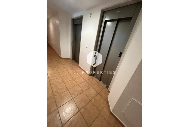 Segunda mano - Apartamento / piso -
Torrevieja - aguas nuevas