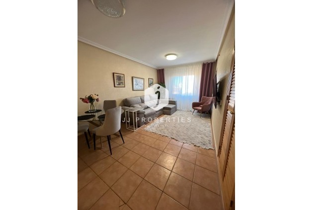 Segunda mano - Apartamento / piso -
Torrevieja - aguas nuevas