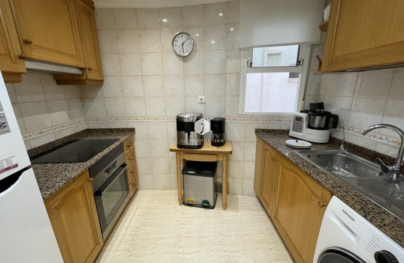 Tweedehands - Appartement / flat -
Torrevieja - Costa Blanca