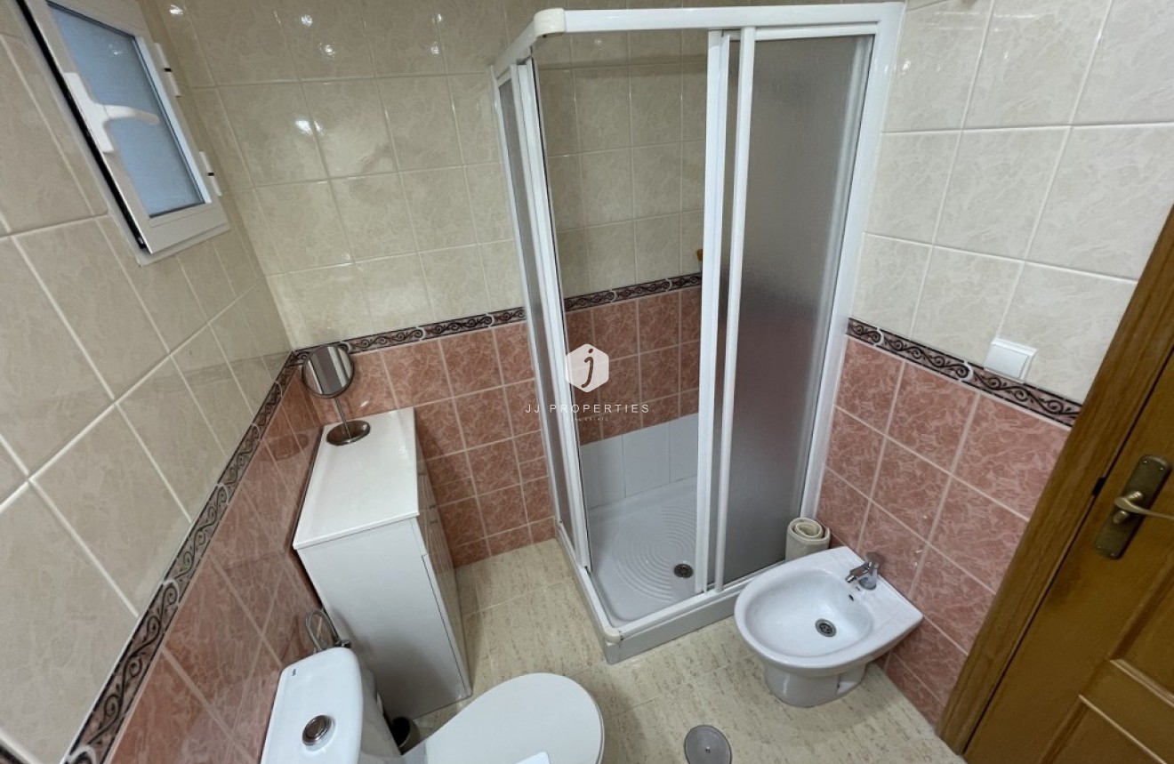 Tweedehands - Appartement / flat -
Torrevieja - Costa Blanca