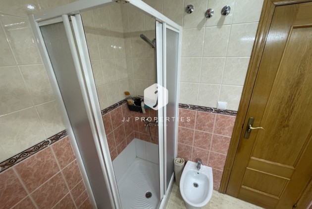 Tweedehands - Appartement / flat -
Torrevieja - Costa Blanca