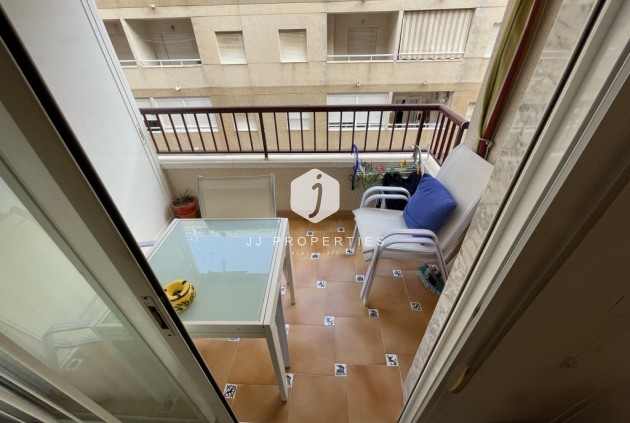Tweedehands - Appartement / flat -
Torrevieja - Costa Blanca