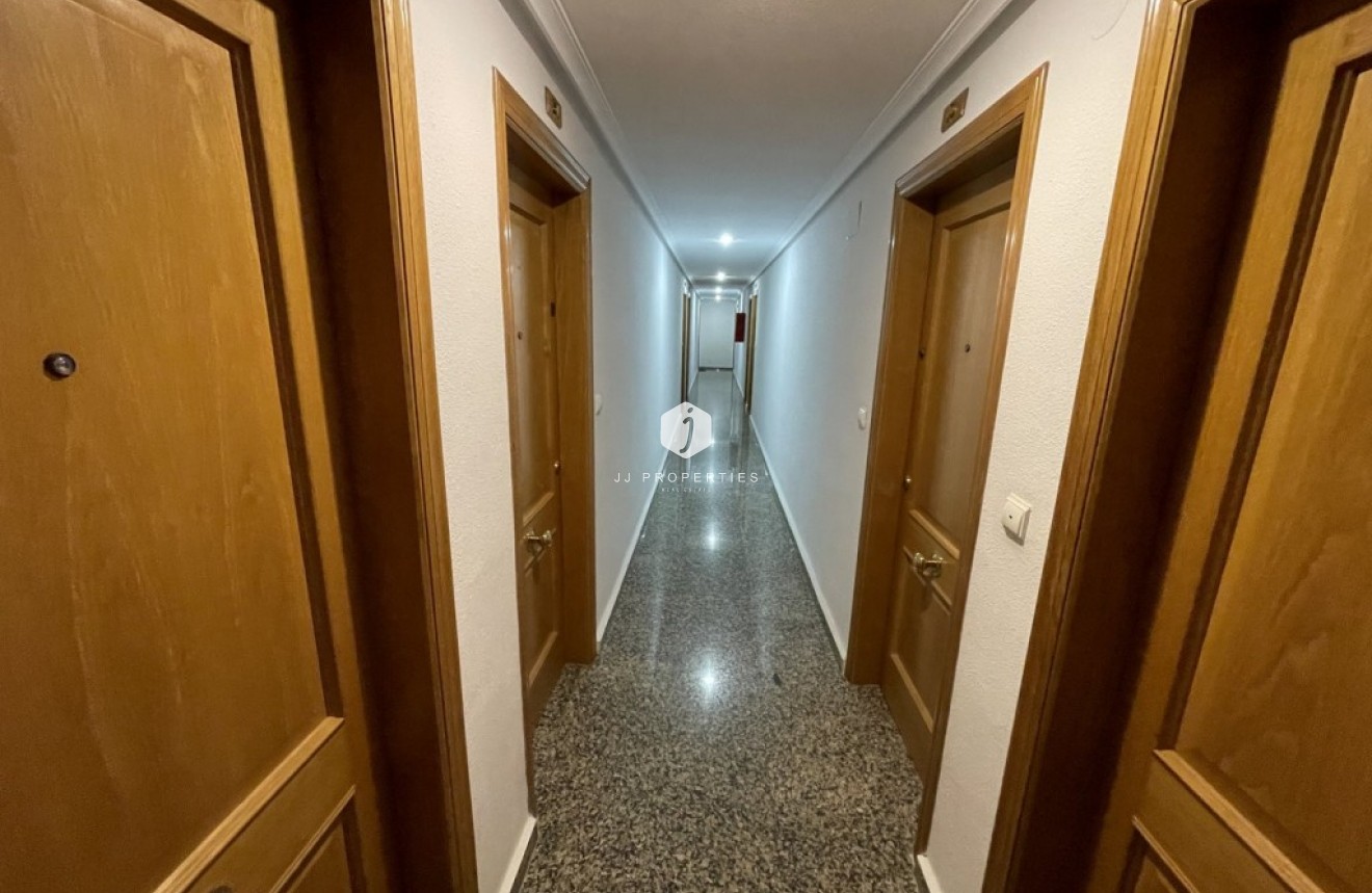 Tweedehands - Appartement / flat -
Torrevieja - Costa Blanca