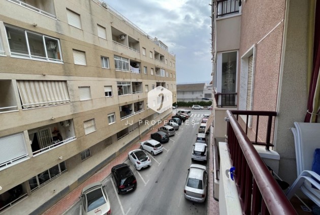Tweedehands - Appartement / flat -
Torrevieja - Costa Blanca