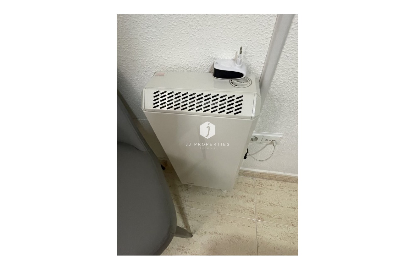 Tweedehands - Appartement / flat -
Torrevieja - Costa Blanca