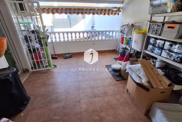 D'occasion - Villa -
Torrevieja - Los Balcones - Los Altos del Edén