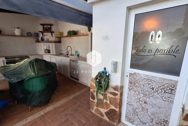 D'occasion - Villa -
Torrevieja - Los Balcones - Los Altos del Edén