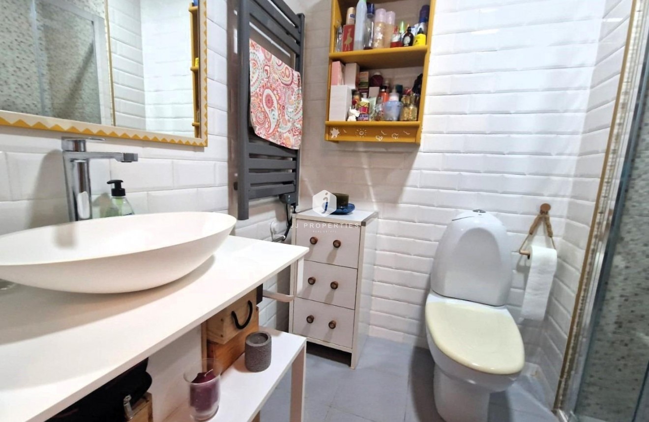 Segunda mano - Apartamento / piso -
Orihuela Costa - Playa Flamenca