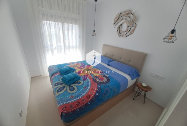 Aus zweiter Hand - Penthouse -
Ciudad Quesada - Costa Blanca