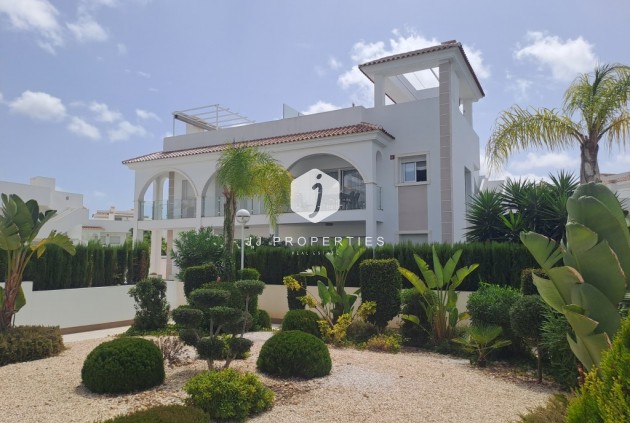 Aus zweiter Hand - Penthouse -
Ciudad Quesada - Costa Blanca