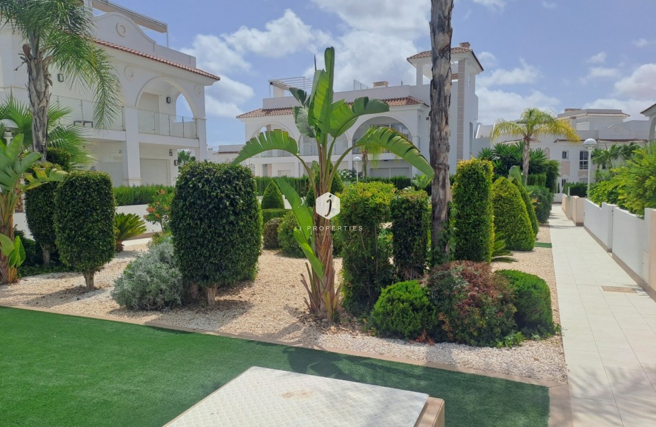 Aus zweiter Hand - Penthouse -
Ciudad Quesada - Costa Blanca