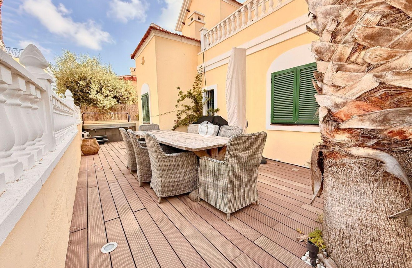 Segunda mano - Villa -
Orihuela Costa - Lomas De Cabo Roig-los Dolses