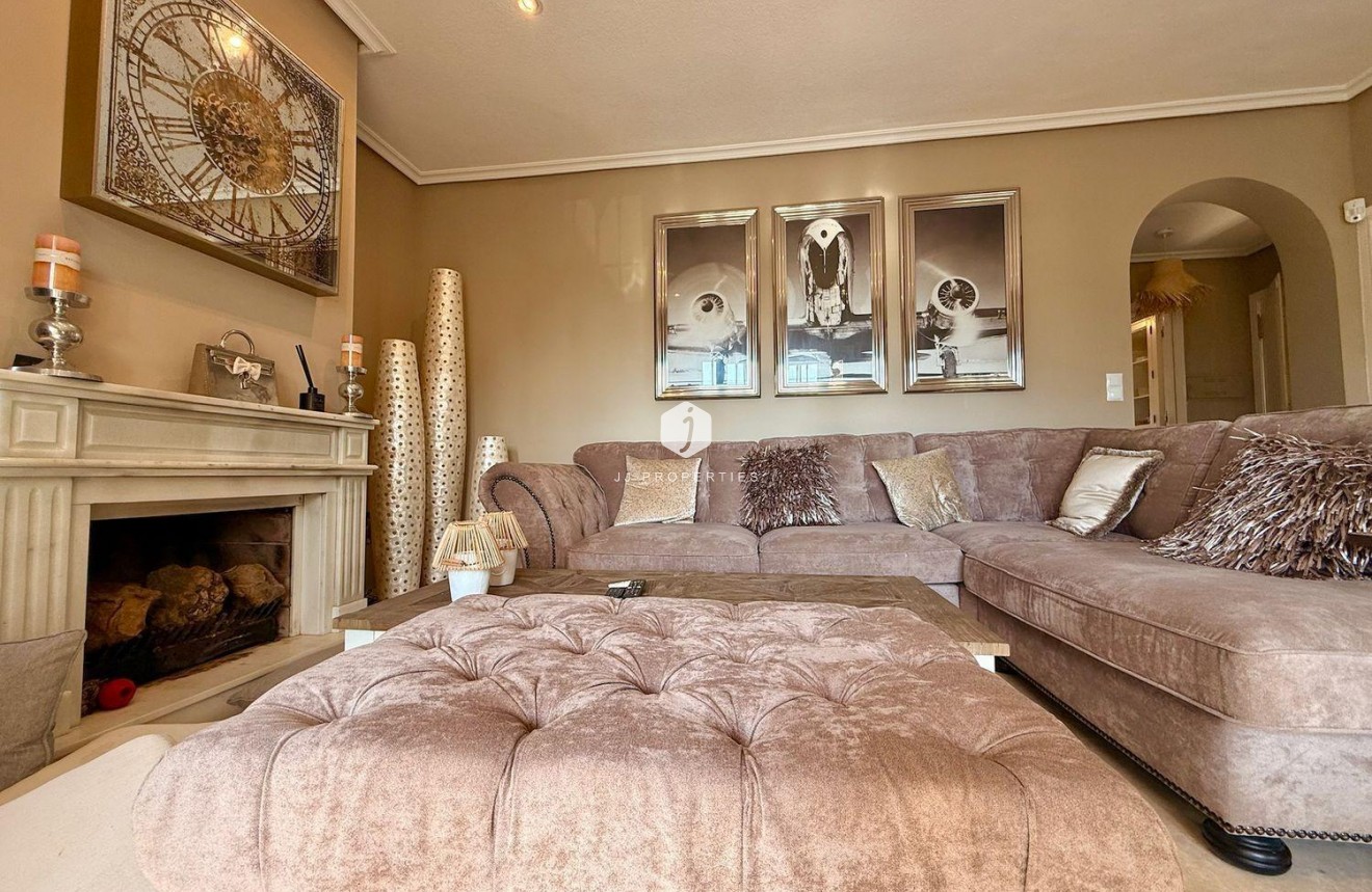 Segunda mano - Villa -
Orihuela Costa - Lomas De Cabo Roig-los Dolses