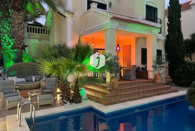 Segunda mano - Villa -
Orihuela Costa - Lomas De Cabo Roig-los Dolses