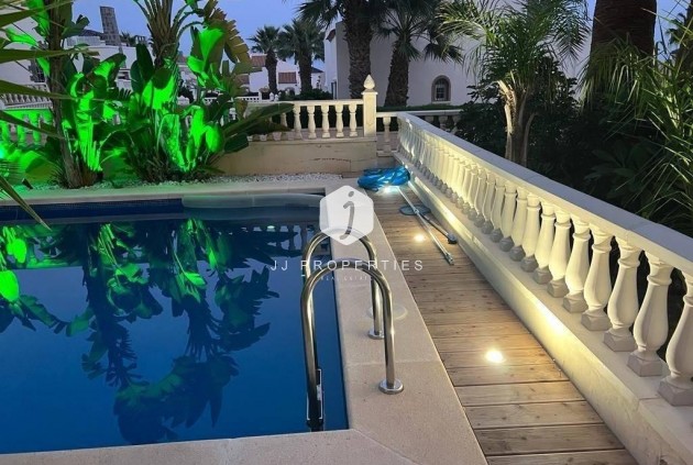 Segunda mano - Villa -
Orihuela Costa - Lomas De Cabo Roig-los Dolses