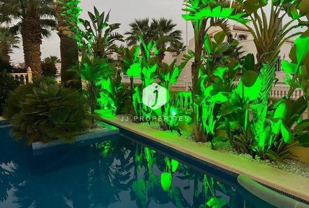 Segunda mano - Villa -
Orihuela Costa - Lomas De Cabo Roig-los Dolses