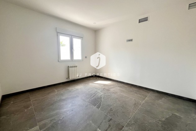 Segunda mano - Villa -
Los Balcones - Costa Blanca