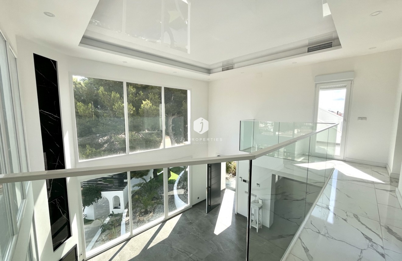 Segunda mano - Villa -
Los Balcones - Costa Blanca