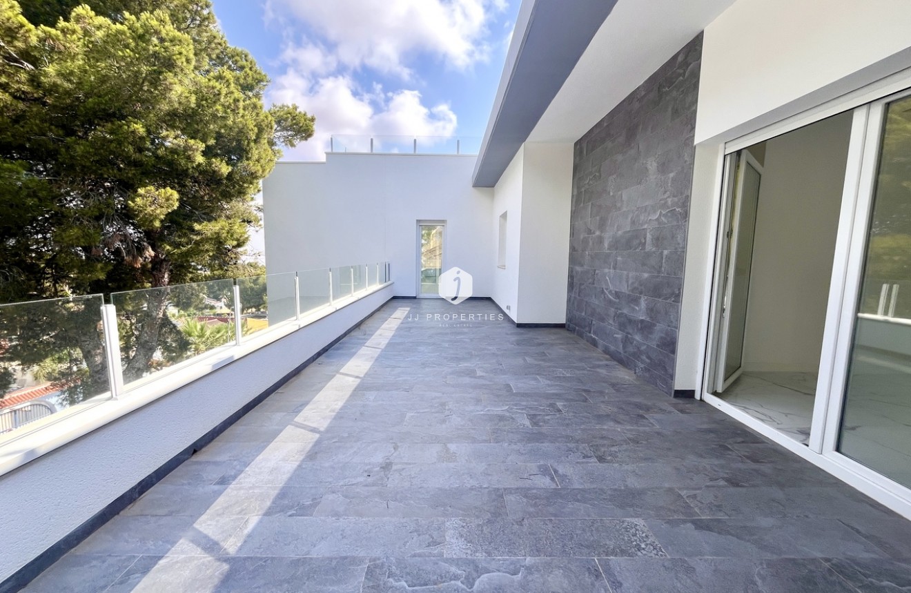 Segunda mano - Villa -
Los Balcones - Costa Blanca