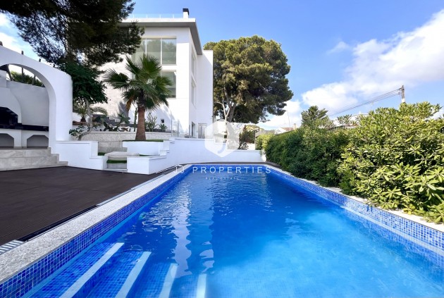 Segunda mano - Villa -
Los Balcones - Costa Blanca